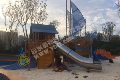 室外兒童樂園非標定制游樂設(shè)備十